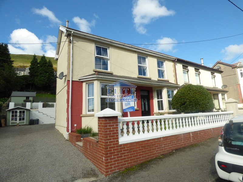 Property for sale in 6 Park Avenue, Ogmore Vale, Bridgend. CF32 7DH